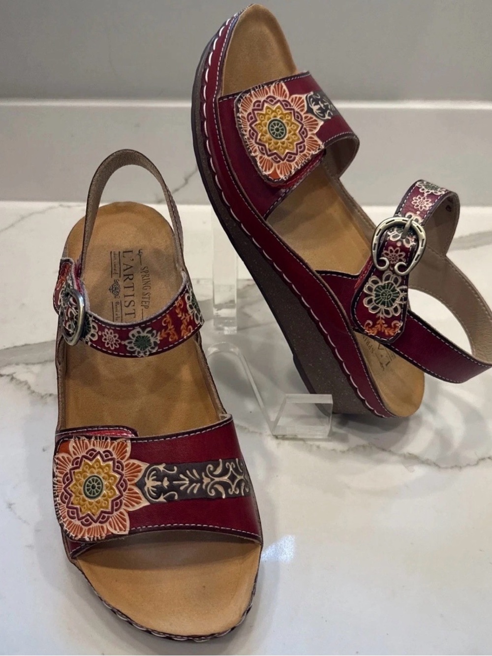 L'Artiste Spring Step Sandals Red Leather Wedge Roshni 40 Sz 9